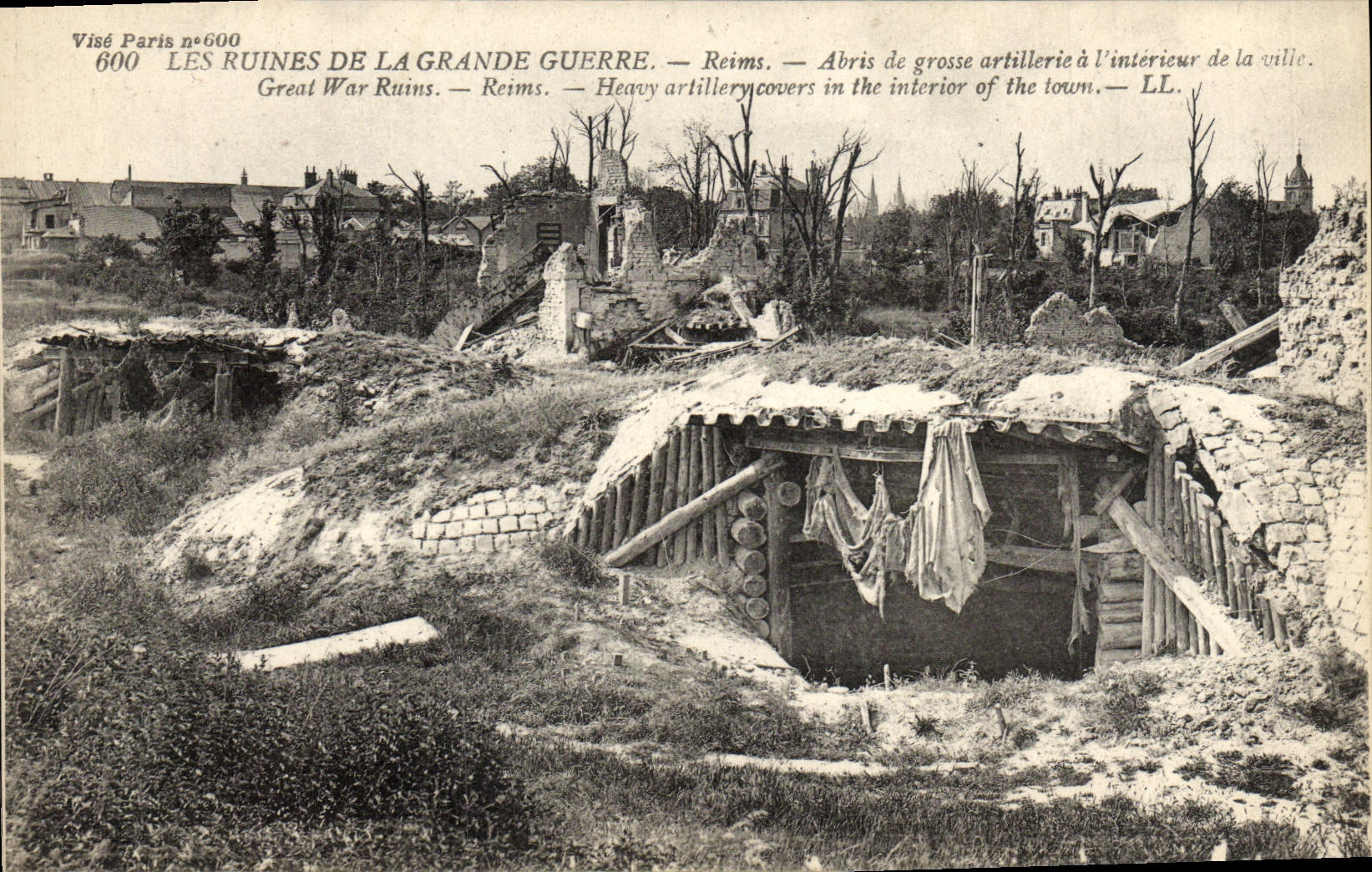 CPA Les Ruines De La Grande Guerre Reims Abris de grosse artillerie a l'interieur de la ville Militaria