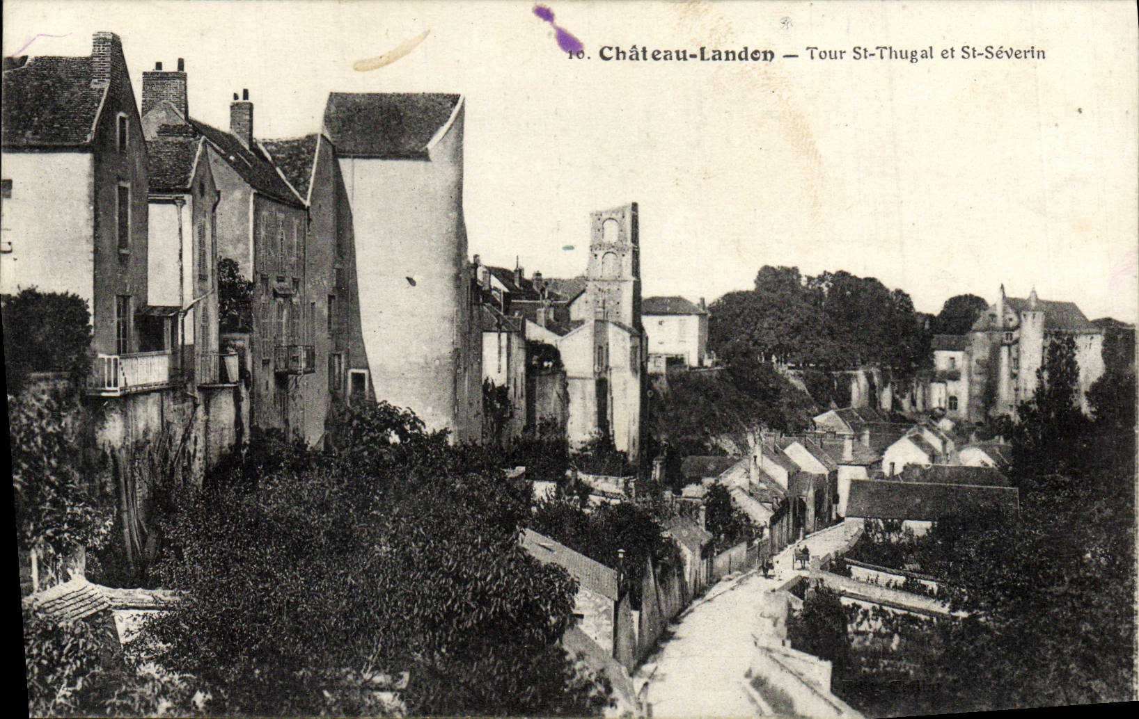 Château-Landon — Tour St-Thugal et St-Séverin