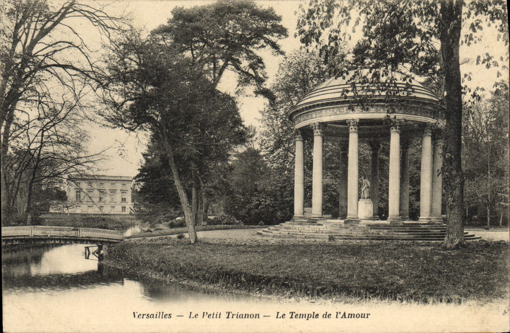 Versailles — Le Petit Trianon — Le Temple de l'Amour
