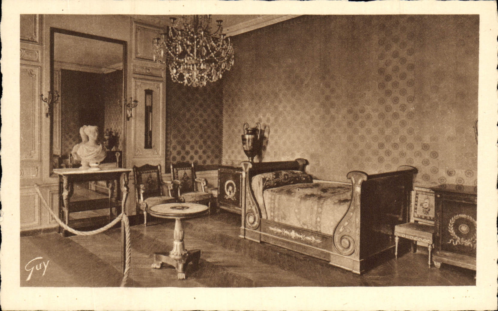 Chambre de Napoléon — Versailles — Éditions d'Art Guy, Paris