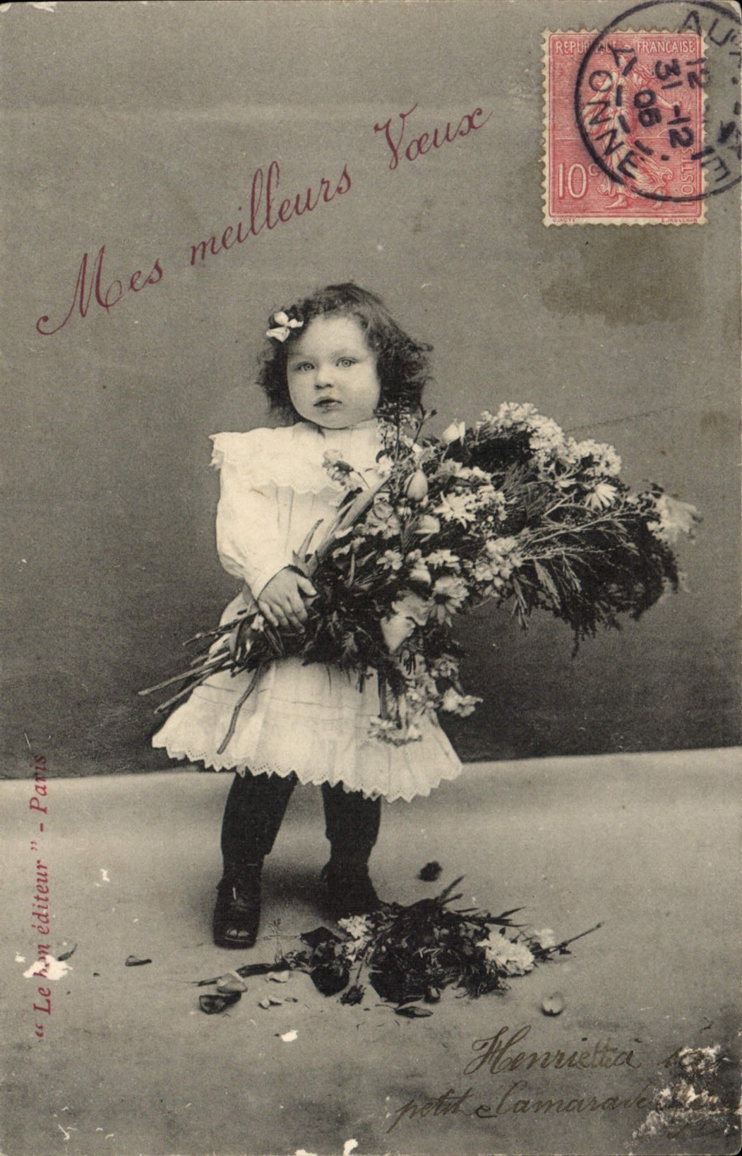 CPA Fantaisie Enfant Fleurs