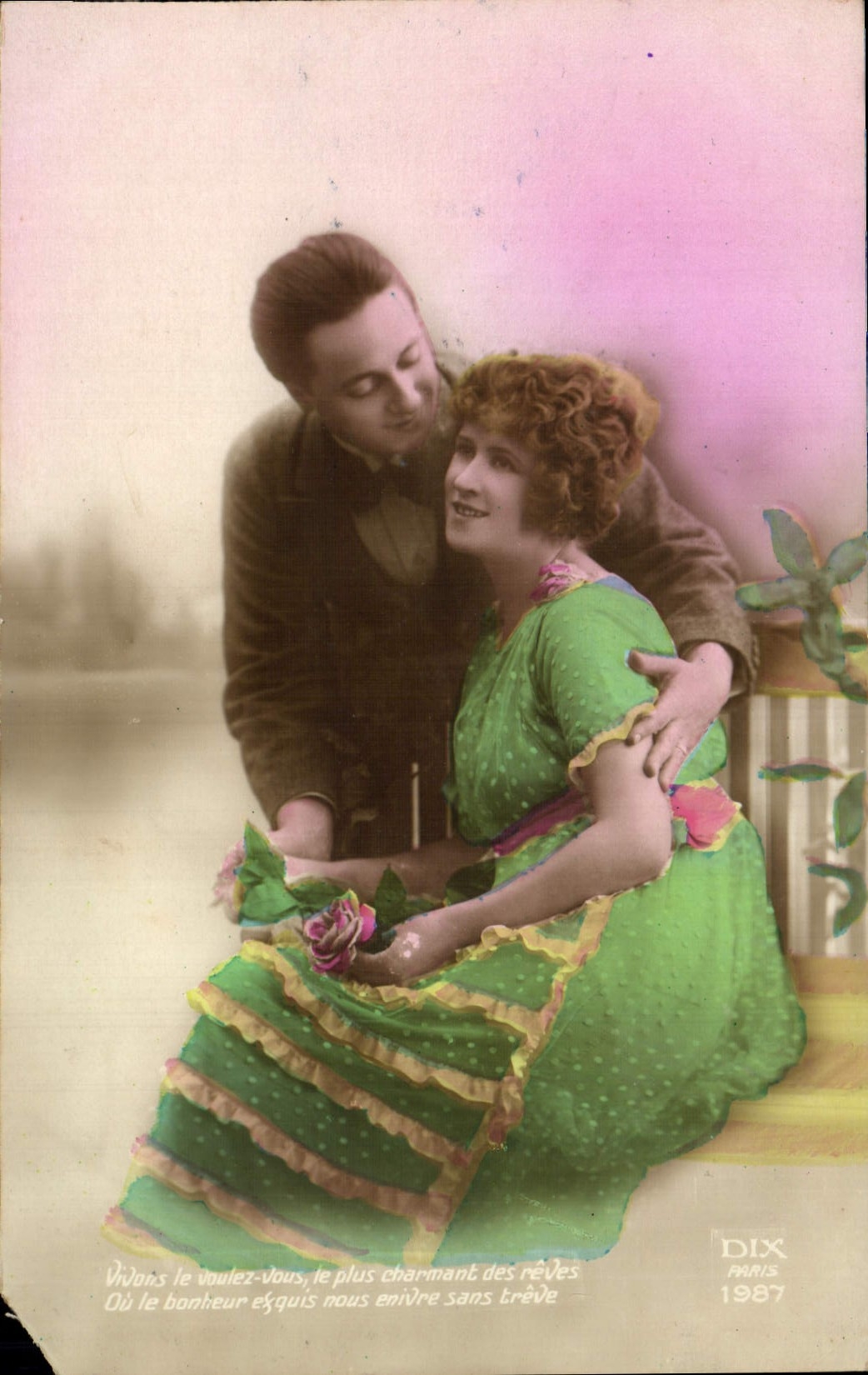 Couple amoureux — scène romantique — DIX PARIS 1987