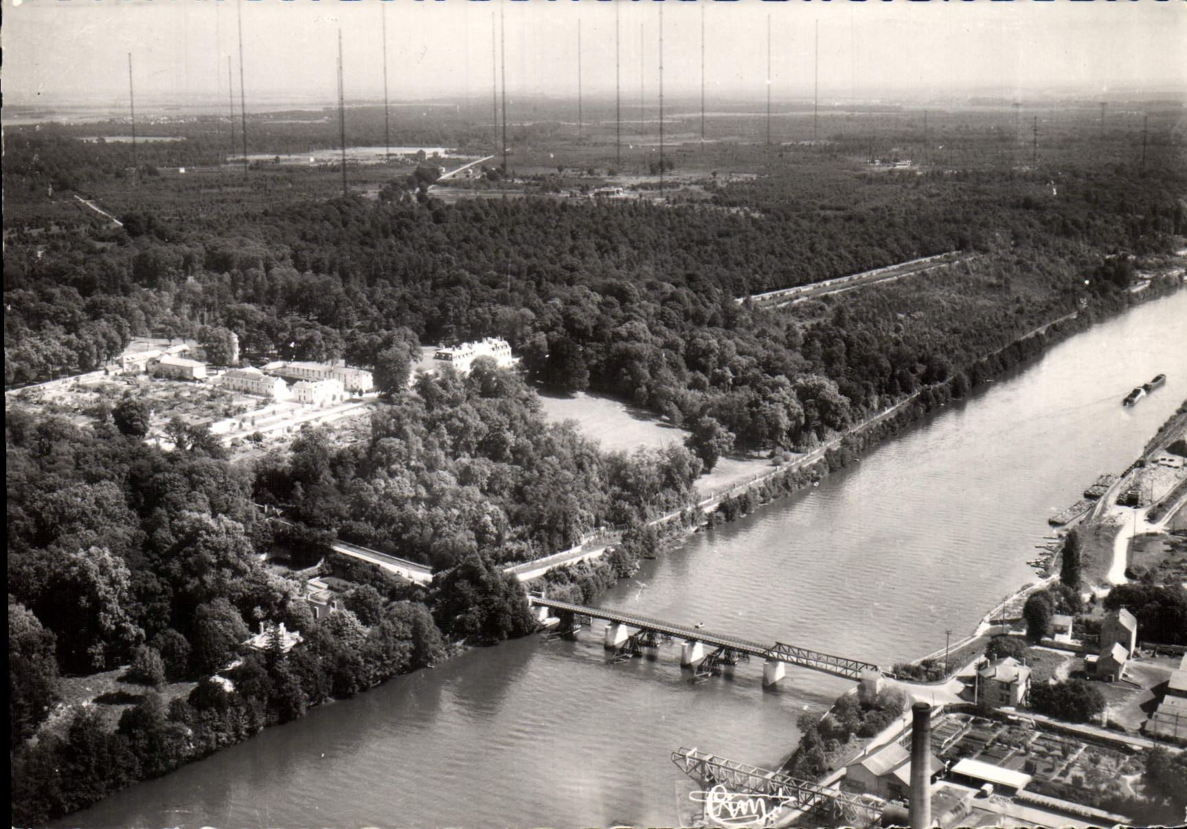 Ponthierry (S.-et-M.) — La Seine et Pont de St-Assise — Éditions Aériennes Combier