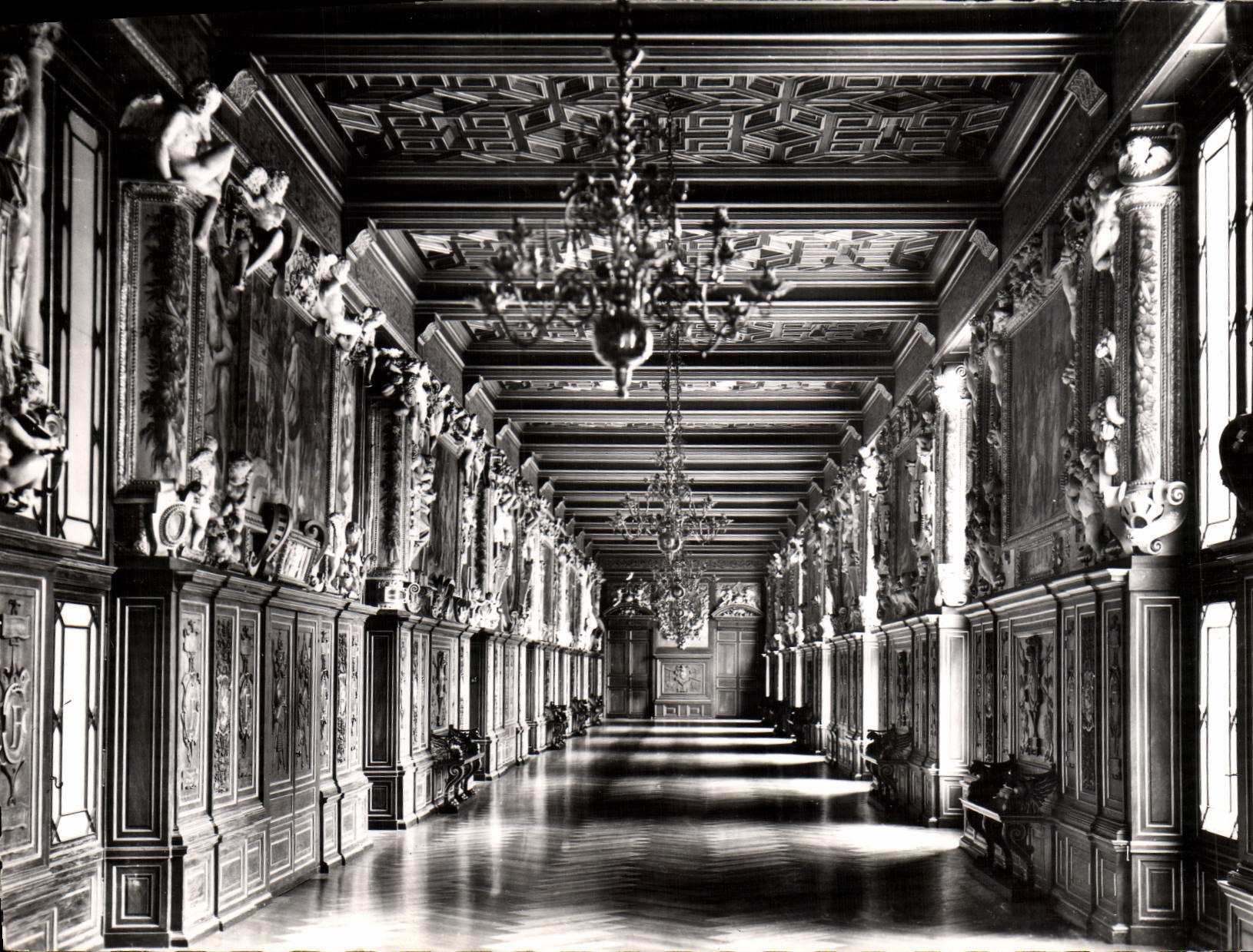 Schloss Fontainebleau — Galerie François I. — Éd. d'Art A.P., 11 bis rue Colbert, Versailles