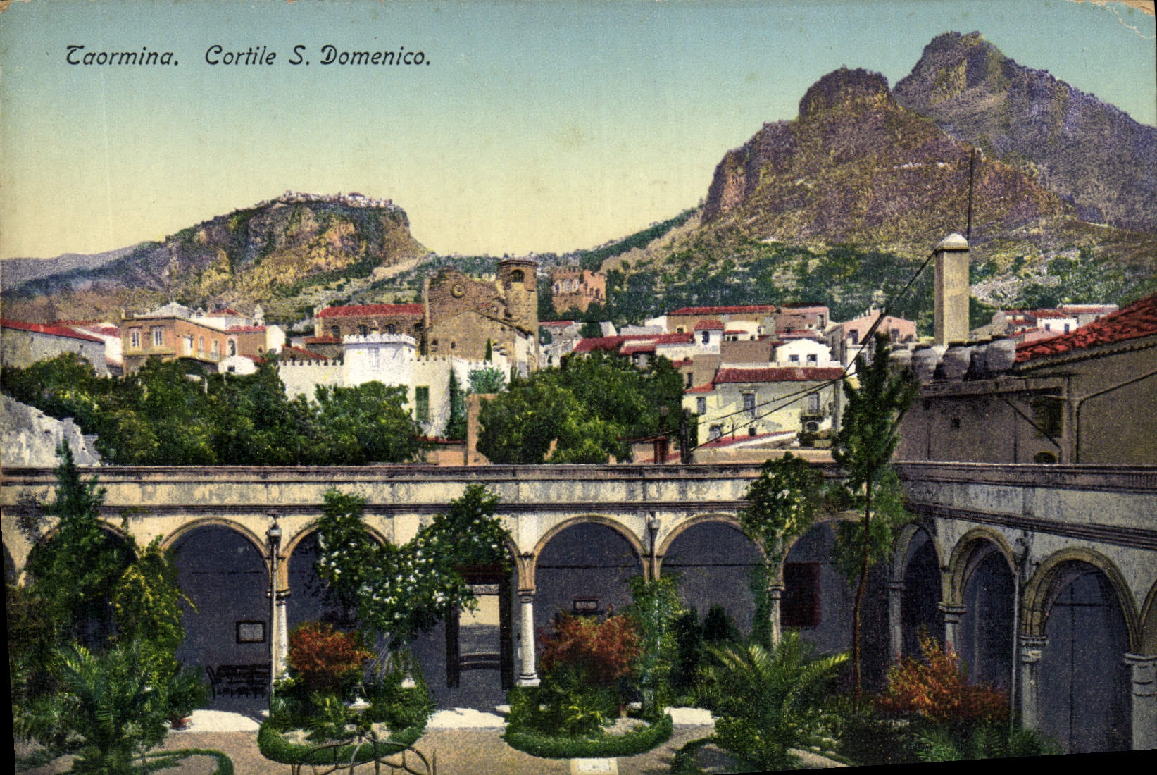 CPA Taormina Cortile S Domenico