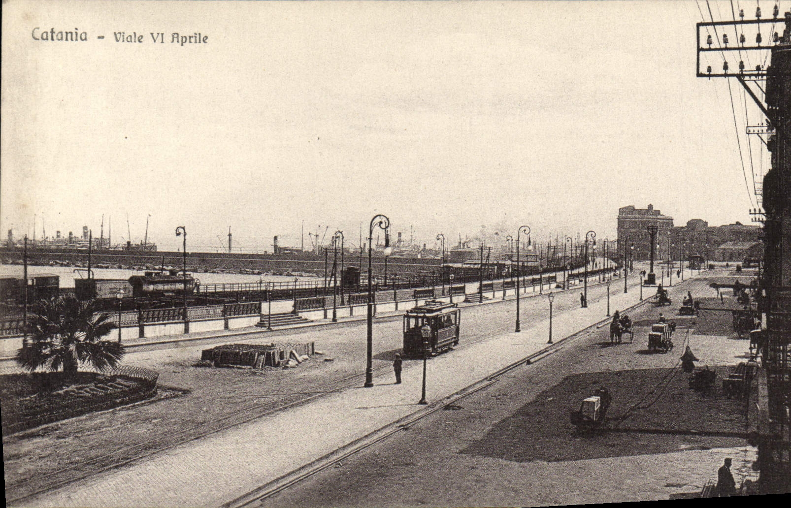 CPA Catania Viale VI Aprile Train Tramway
