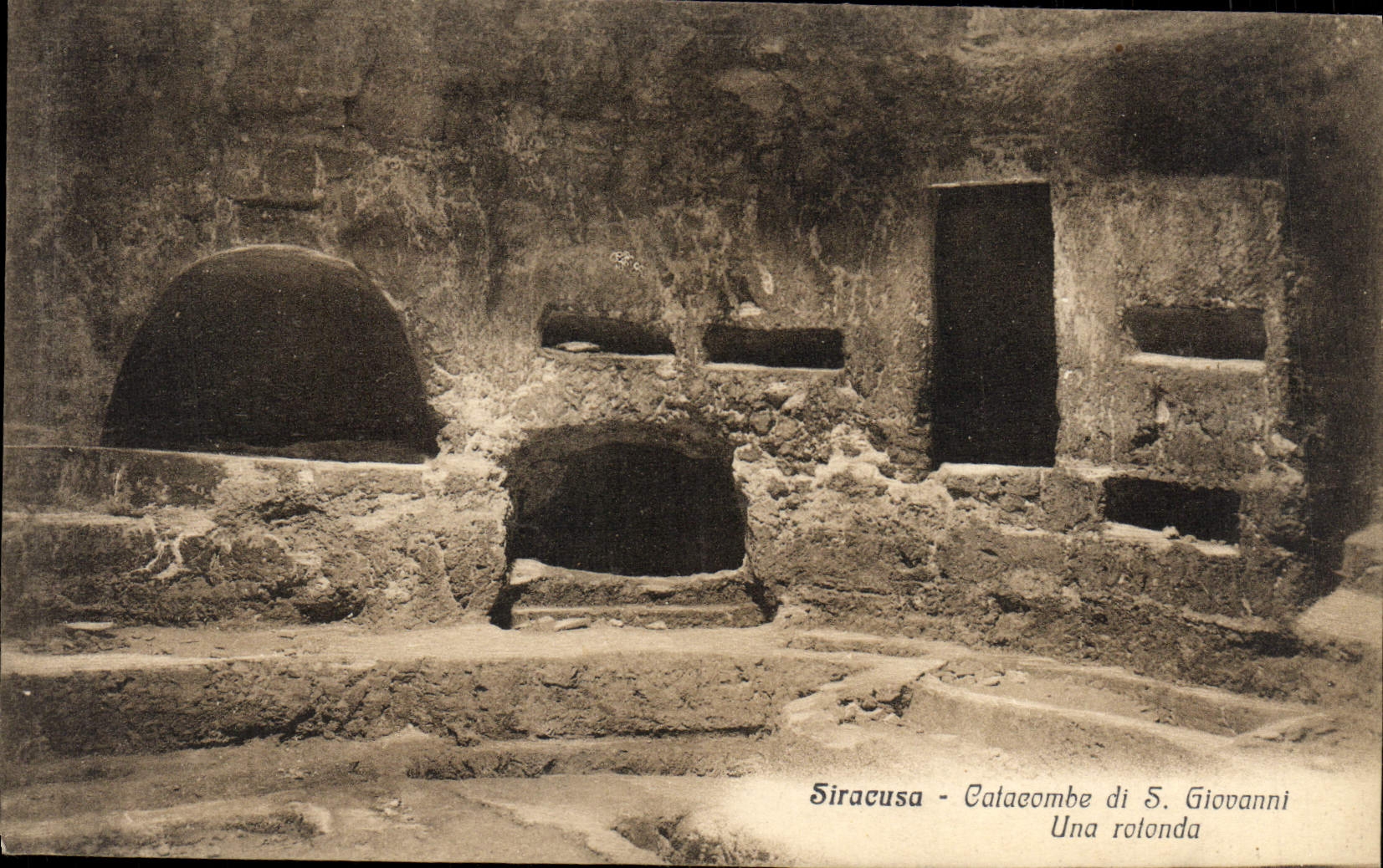 CPA Siracusa Catacombe Di S Giovanni Una Rotonda