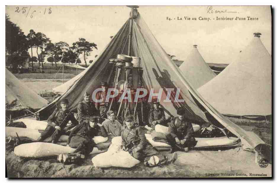 Vie au Camp — Intérieur d'une Tente — Librairie Militaire Guérin, Mourmelon