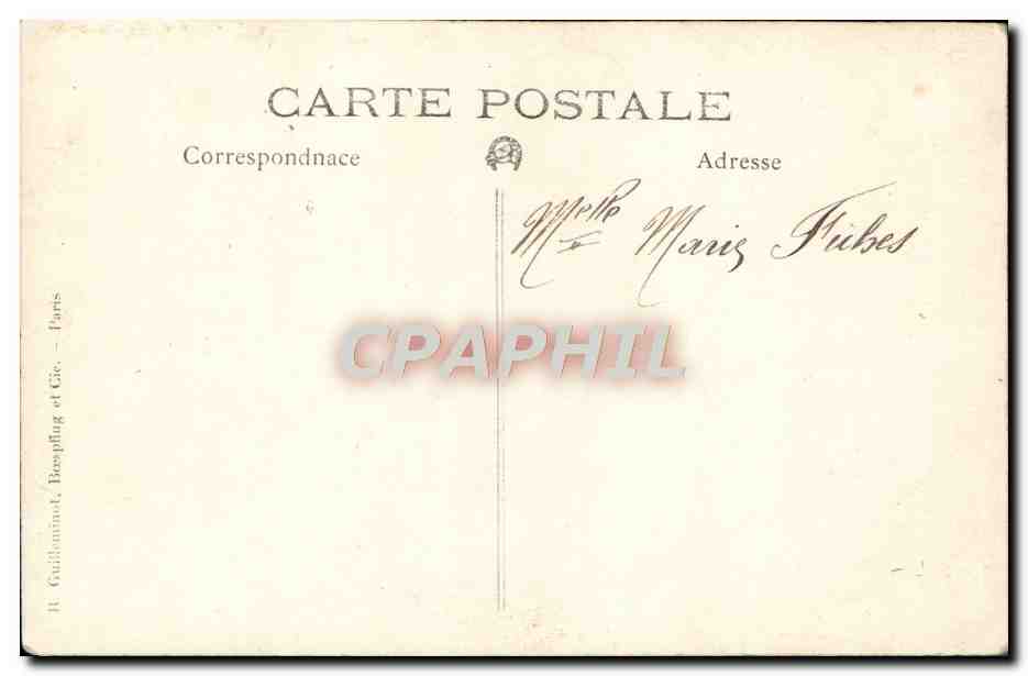 Femme et garçon en costume marin — studio photographique — R. Guillainnot, Paris — Reverso