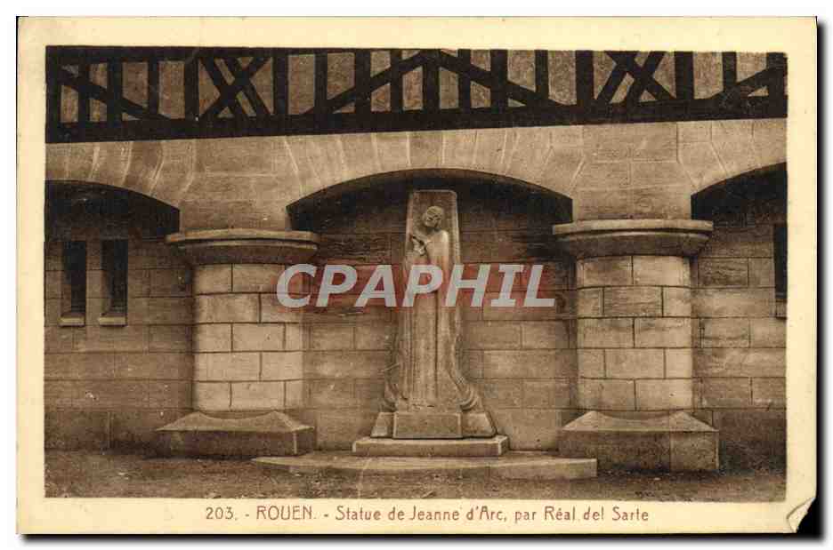 CPA Rouen Statue De Jeanne d'Arc Par Real Del Sarte
