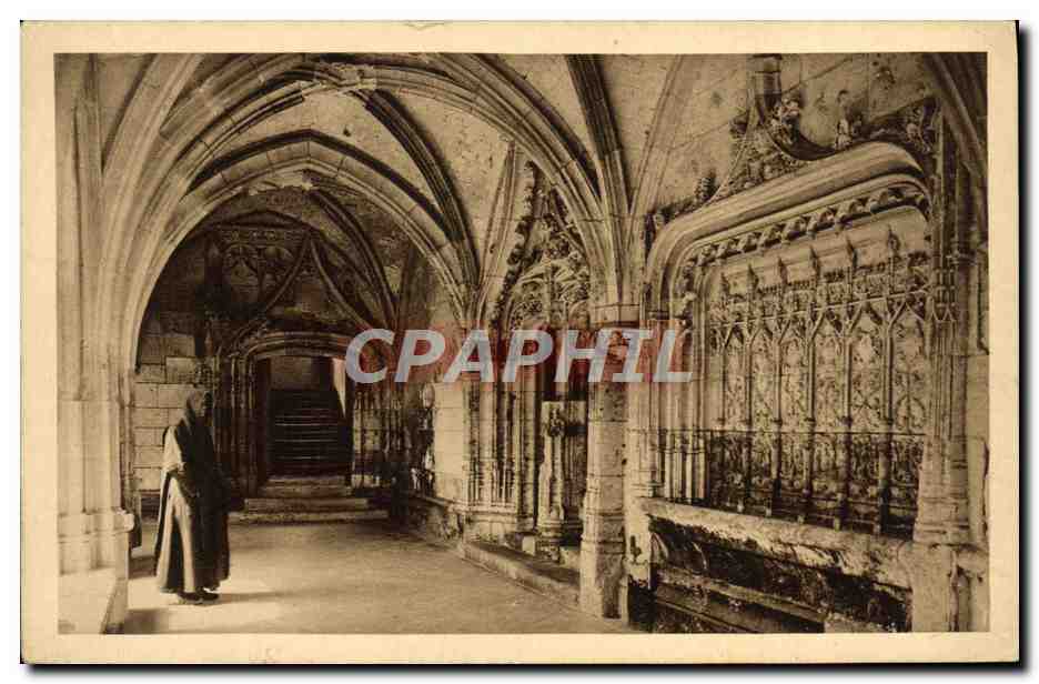 CPA Abbaye De Saint Wandrille Le lavabo et la porte du refectoire