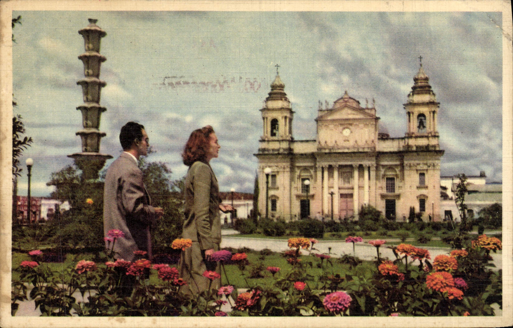CPA The Scene Of Beautiful Flowers With The Cathedral in The Background Guatemala
