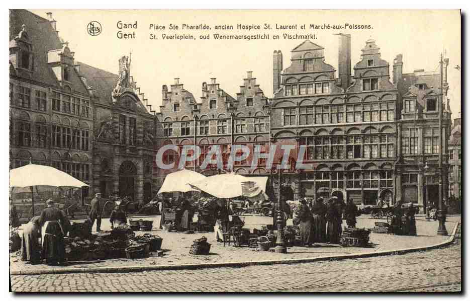 CPA Gand Place Ste Pharailde Ancien Hospice St Laurent Et Marche Aux Polssons Gent St Veeleplein Oud
