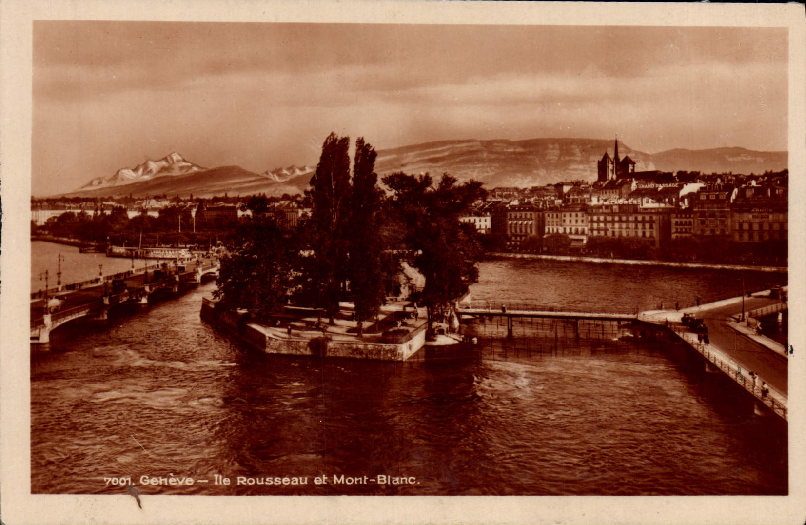 CPA Geneve Ile Rousseau Et Mont Blanc