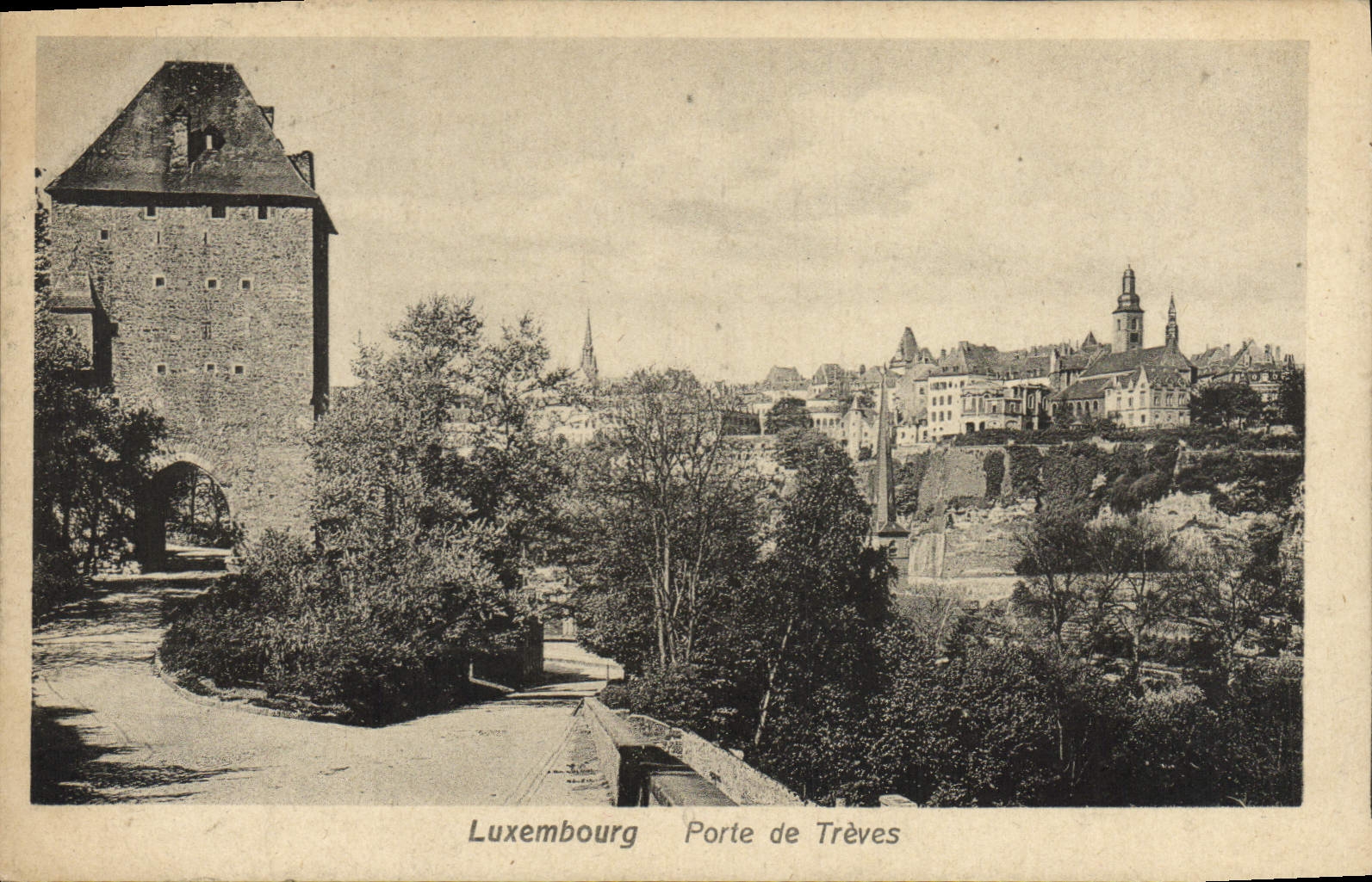 CPA Luxembourg Porte De Treves