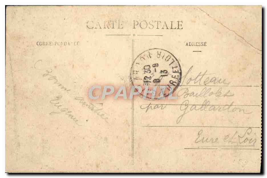 CPA L'Auvergne Pittoresque Sommet Du Puy De Dome La Chaine Des Puys Sud Vue prise des ruines du temple de Mercure — Reverso