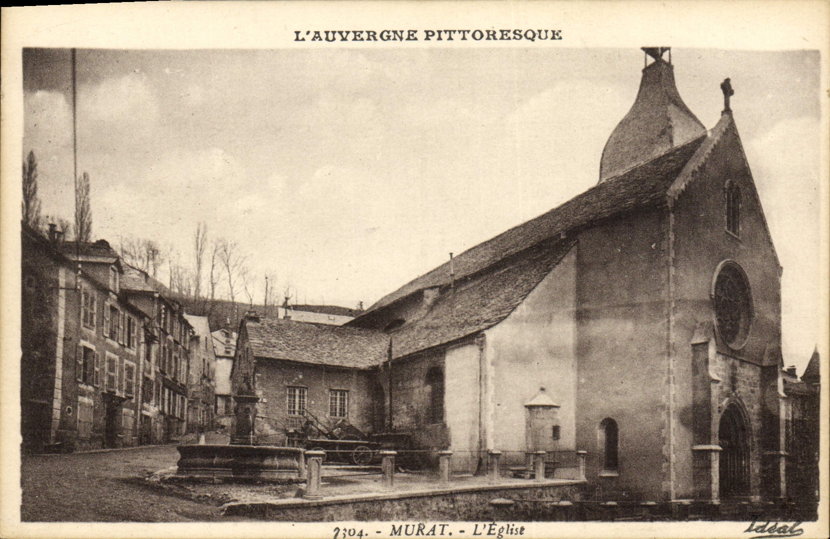 CPA L'Auvergne Pittoresque Murat L'Eglise
