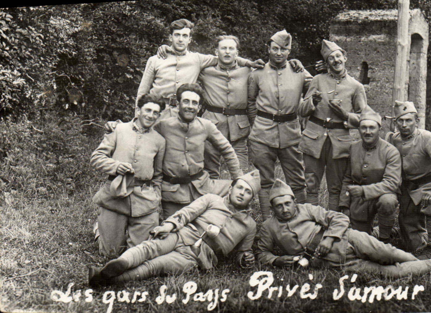 Les gars du Pays Privés S'armour — éditeur inconnu, n° de série non visible