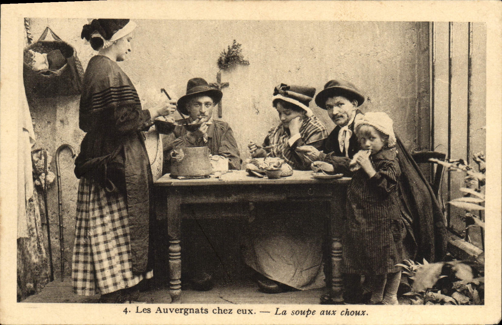Les Auvergnats chez eux — La soupe aux choux — série 4