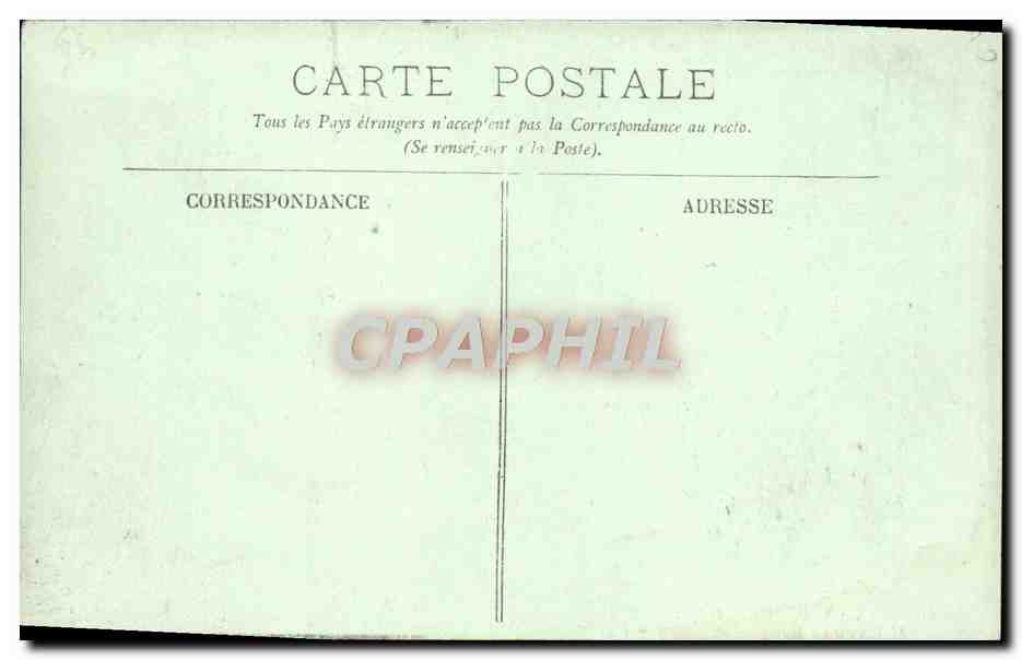 CPA L'Auvergne Maisons D'Un Village Auvergne — Reverso
