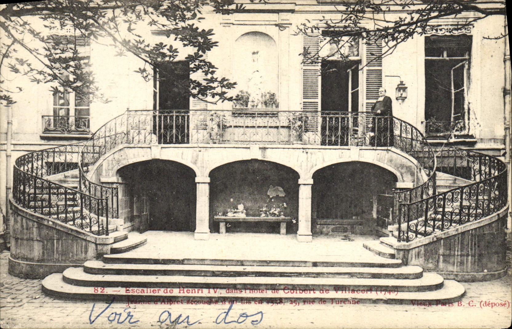 CPA Paris Escalier de Henri IV dans l'hotel de Colbert de Villacort 