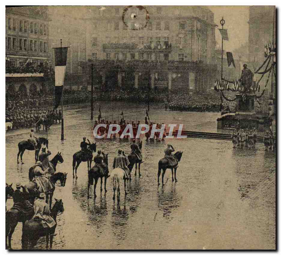CPA Le Marechal Foch Saluant Kleber A Strasbourg