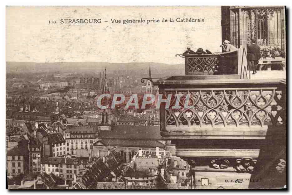 CPA Strasbourg Vue Generale Prise De La Cathedrale