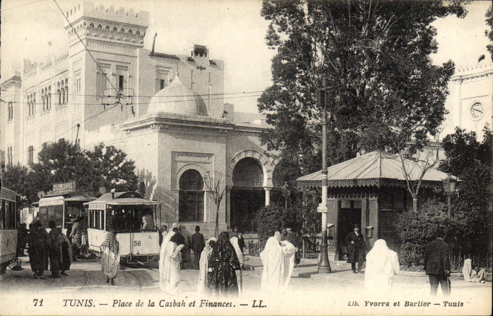 CPA Tunis Place De La Casbah Et Finances Tramway