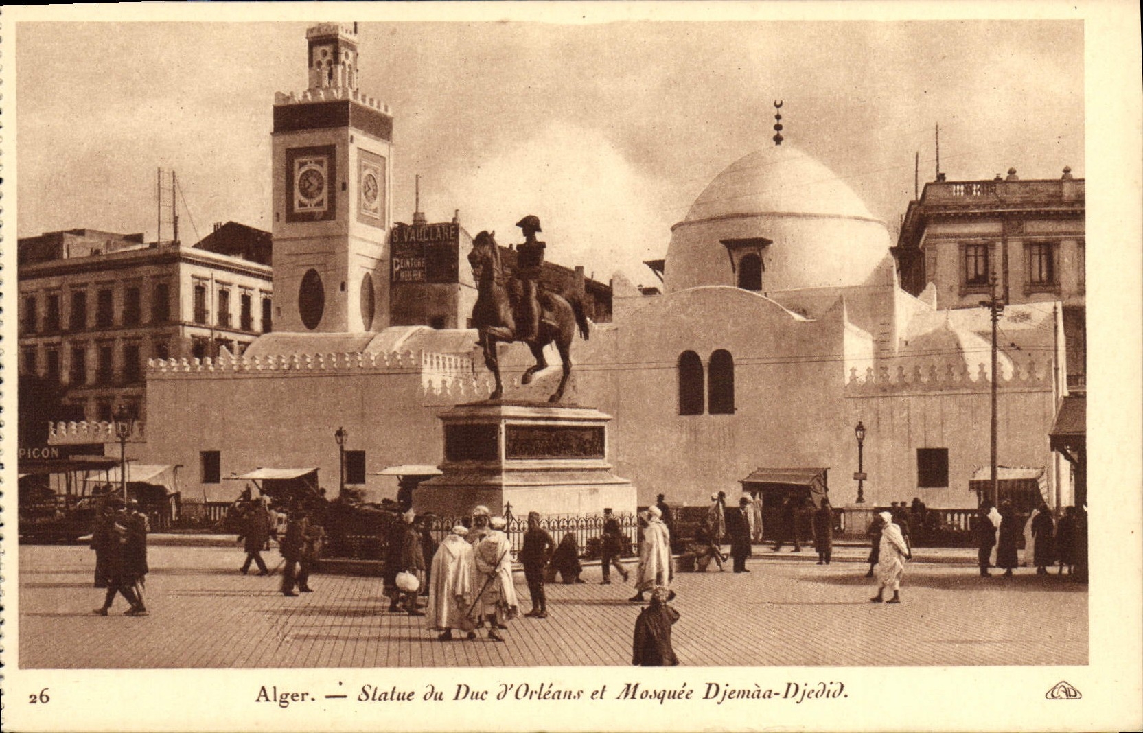 CPA Alger Statue Du Duc d'Orleans Et Mosquee Djeman Djedid