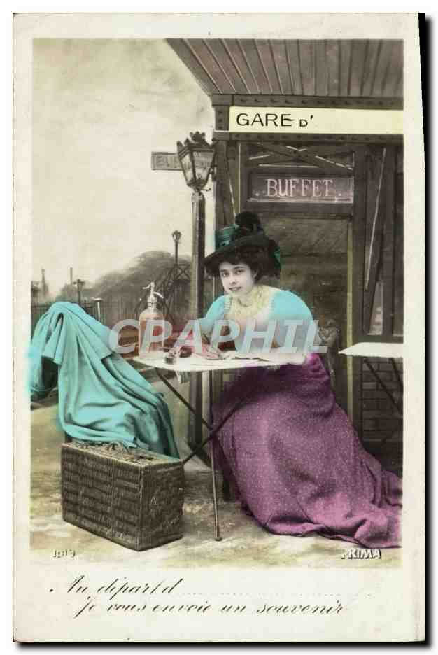 CPA Fantaisie Femme Gare 