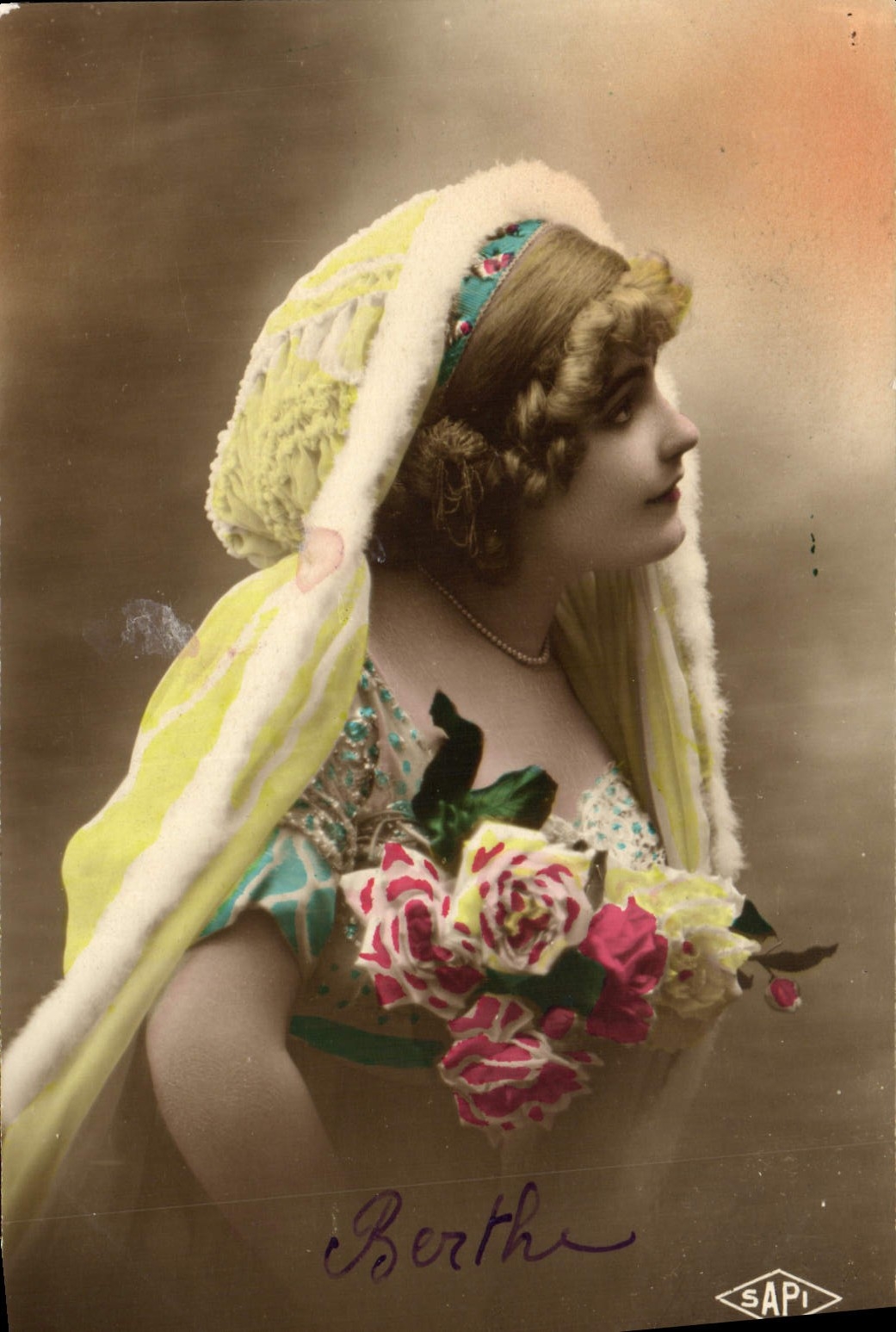 CPA Fantaisie Femme