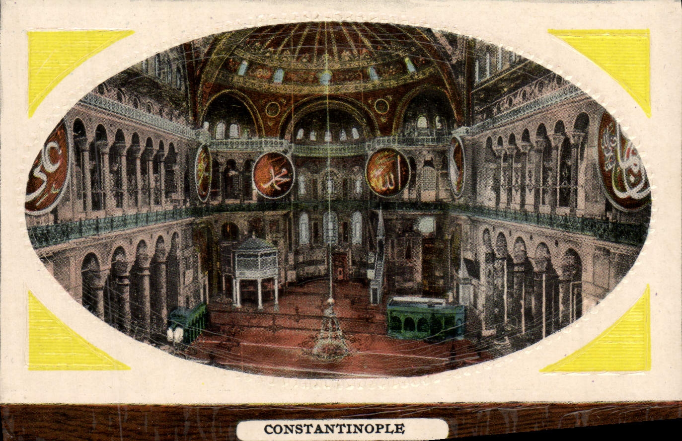 CPA Constantinople Interieur de la mosquee Ste Sophie Turquie