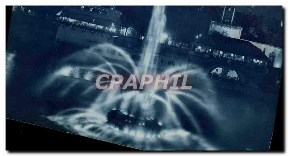 CPA Paris Exposition des Arts Decoratifs Vue de nuit