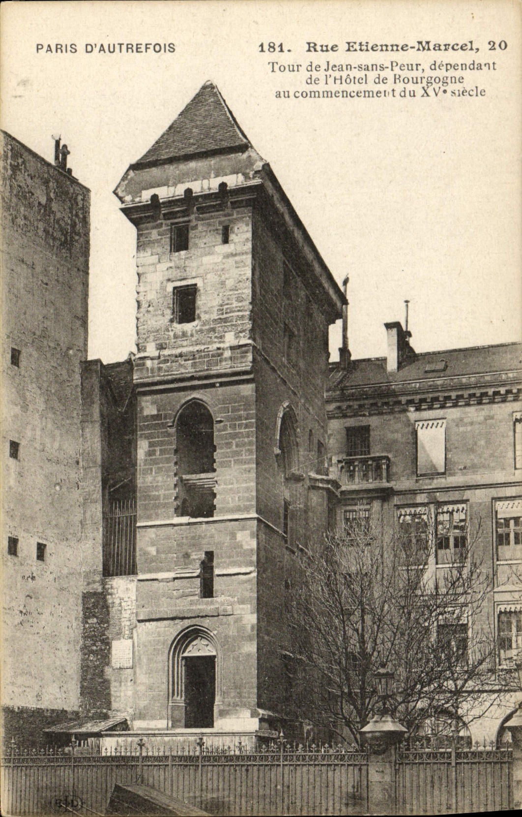 CPA Paris D'Autrefois Rue Etienne Marcel Tour De Jean Sans Peur Dependant De l'Hotel De Bourgogne