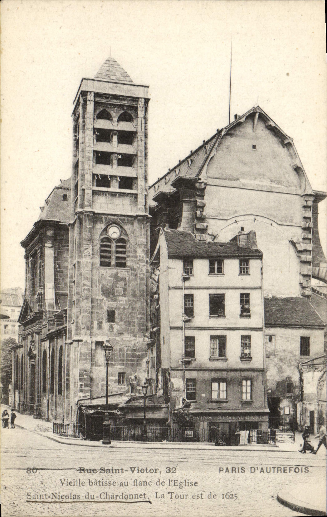 CPA Paris Rue Saint Victor Vieille batisse au flanc de l'eglise Saint Nicolas du Chardonnet 