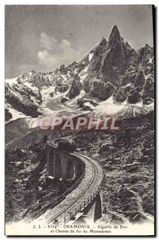 CPA Chamonix Aiguille du Dru et Chemin de Fer du Montenvers Train