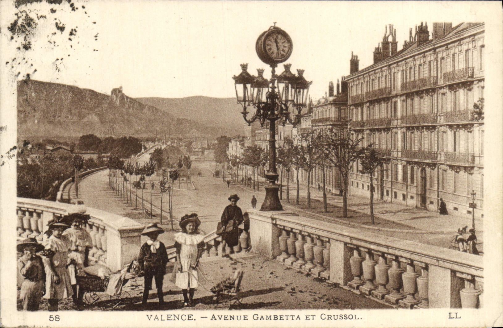 Valence — Avenue Gambetta et Crussol — LL
