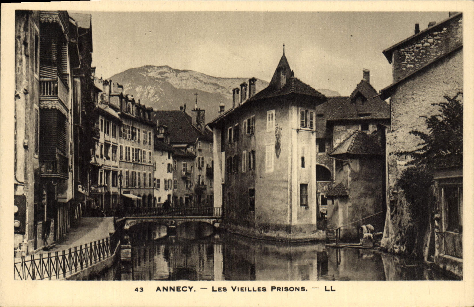 Annecy — Les Vieilles Prisons — LL