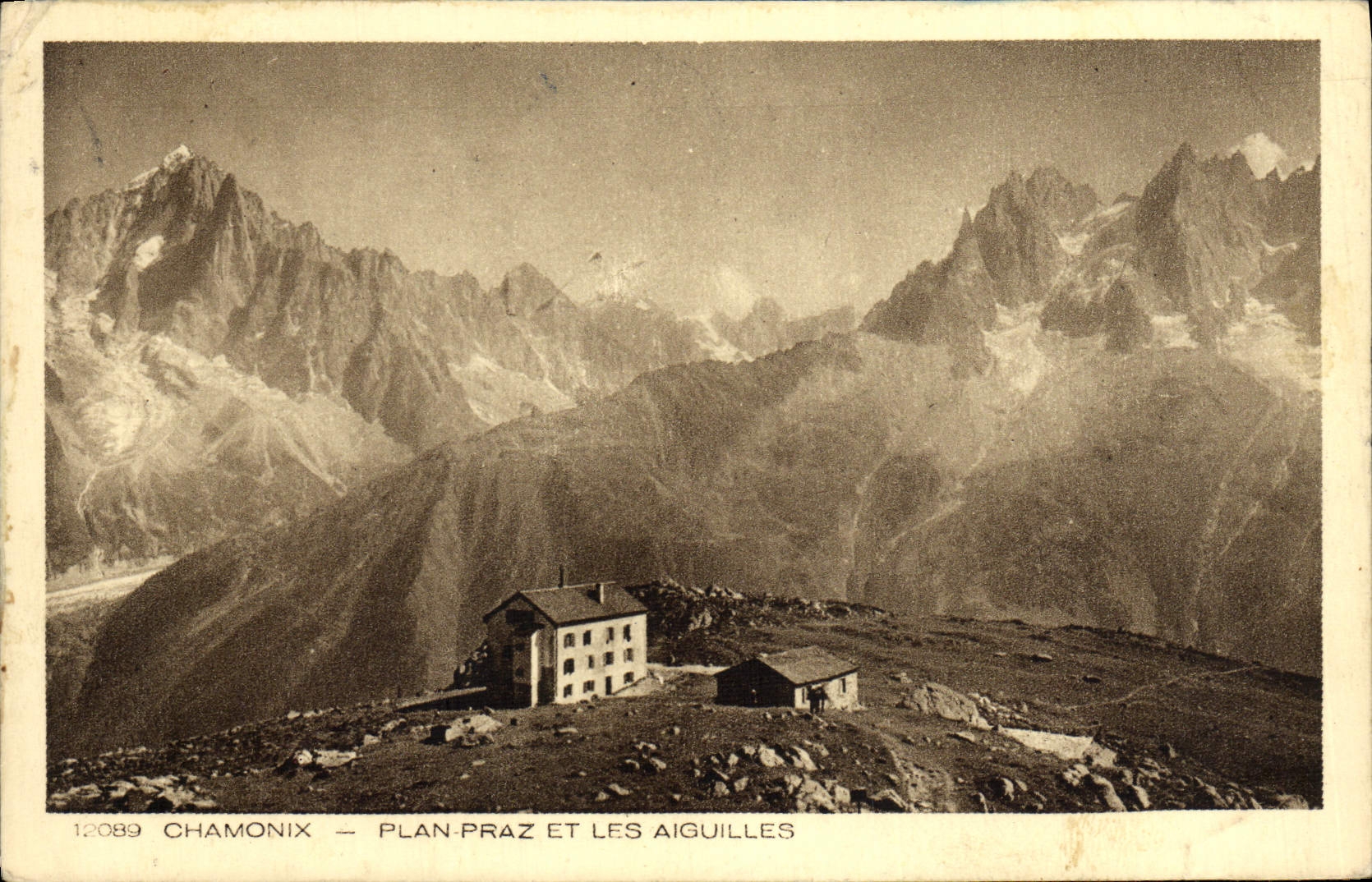 CPA Chamonix Plan Praz Et Les Aiguilles