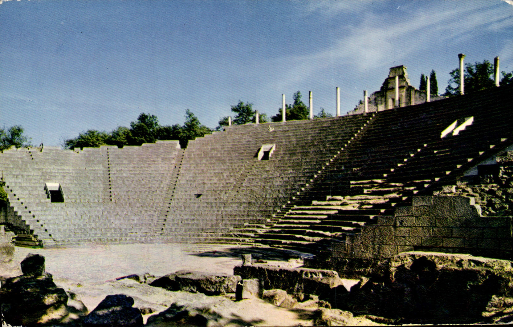 Vaison-la-Romaine — Théâtre Antique — Éditions Iris