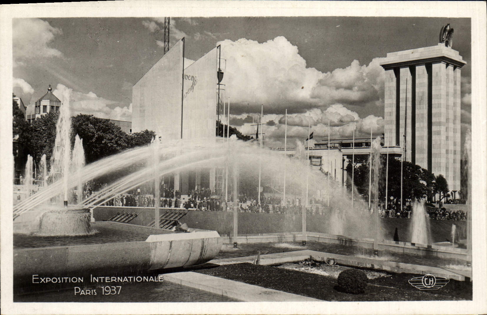 CPA Exposition Internationale Paris 1937 Jardins et bassins du Trocadero Pavillons de la Norvege et de l'Allemagne