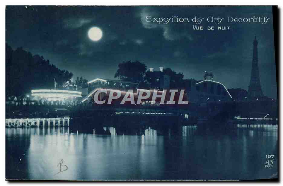 CPA Paris Exposition des Arts Decoratifs Vue de nuit Tour Eiffel