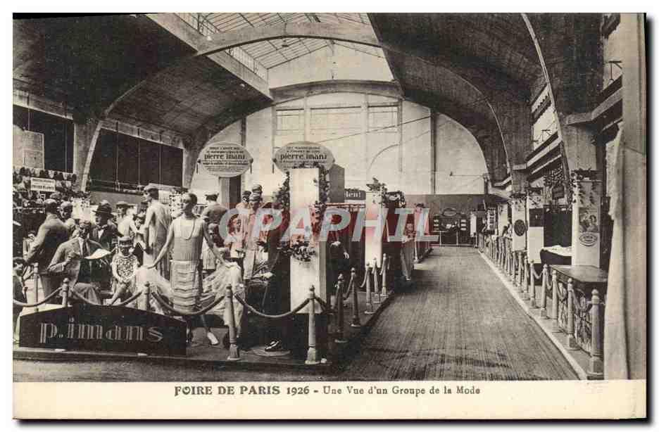 Paris-Messe 1926 — Ansicht eines Modell-Ensembles — Pierre Imani