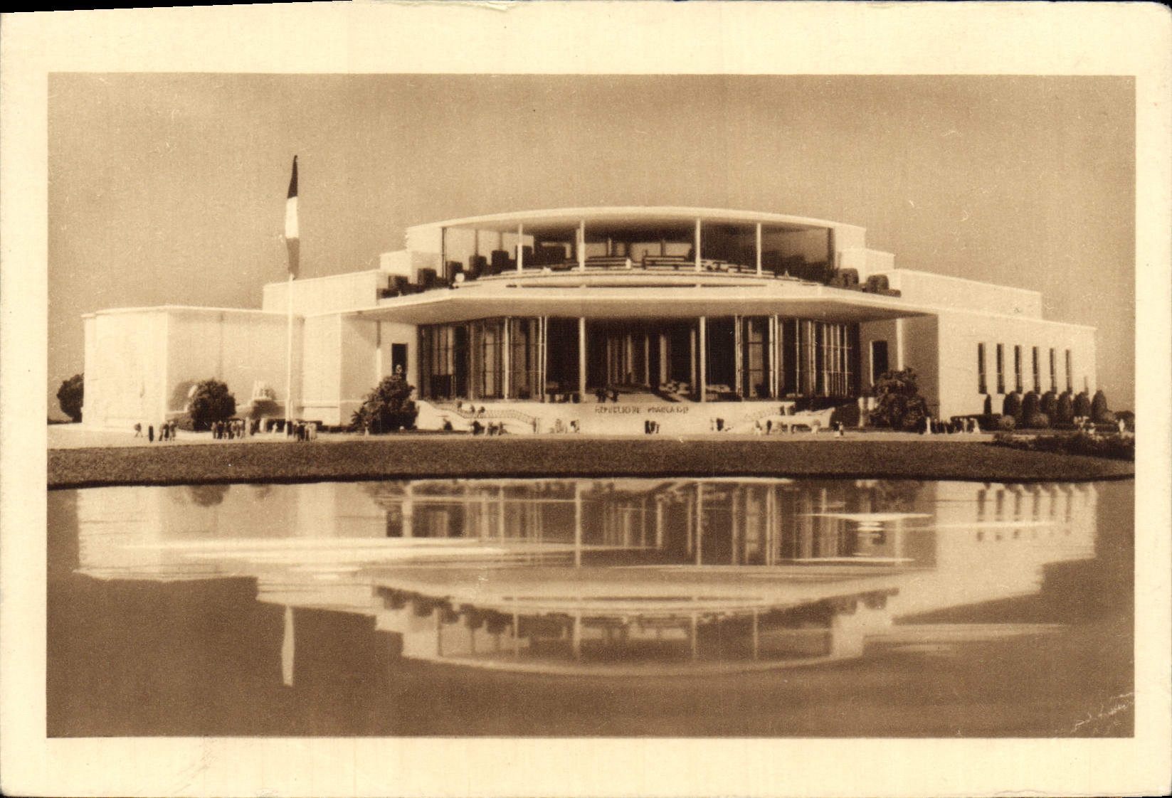 Palacio de Francia — Exposición Internacional de Nueva York 1939 — Editor Creté, París, n°1