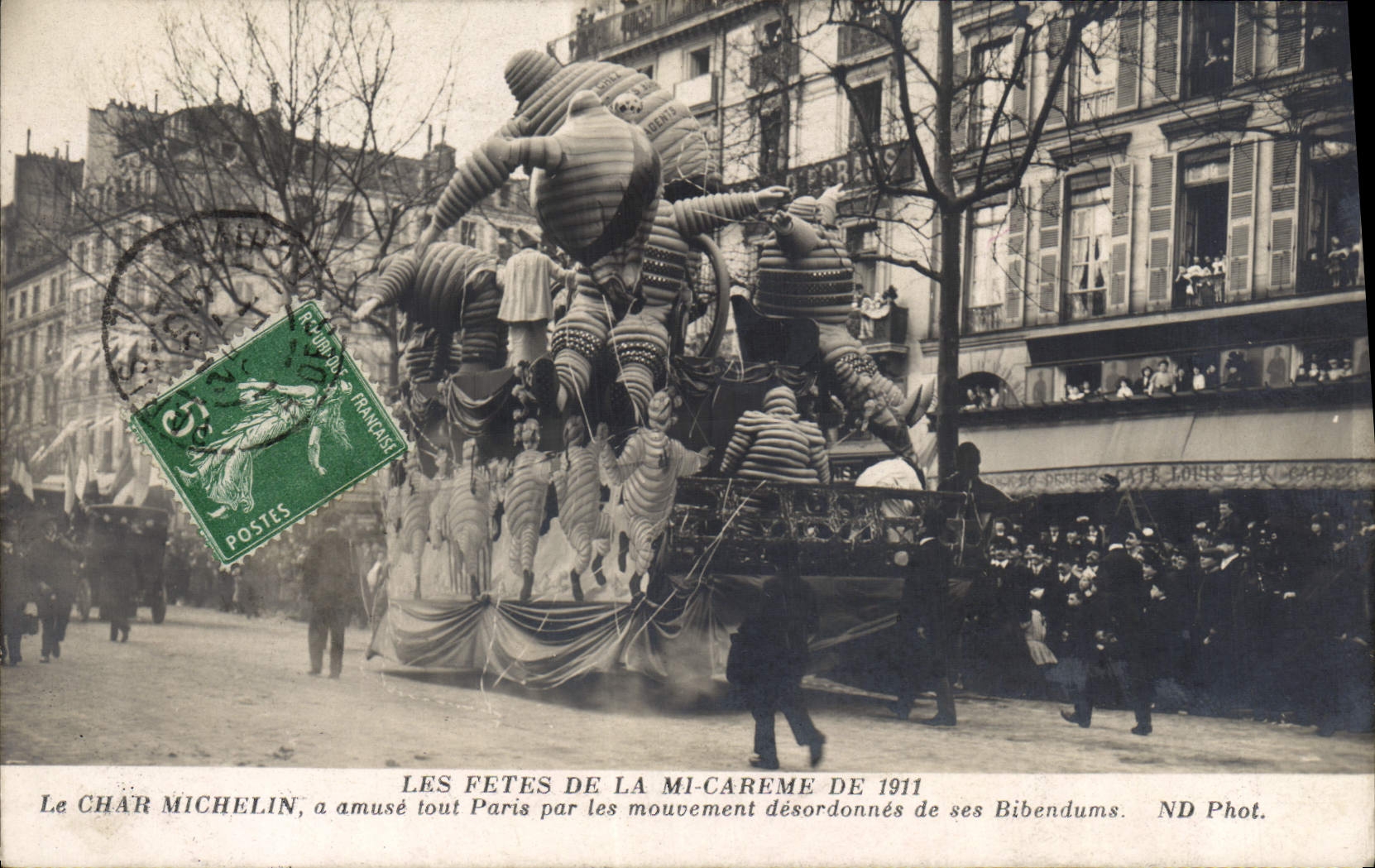 CPA Paris Les fetes de la Mi Careme 1911 le char Michelin a amuse tour Paris 