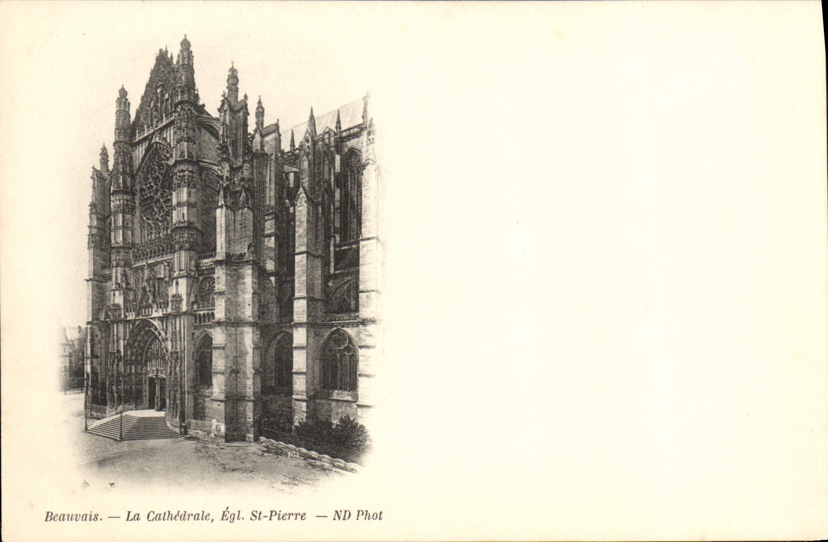 CPA Beauvais La Cathedrale St-Pierre