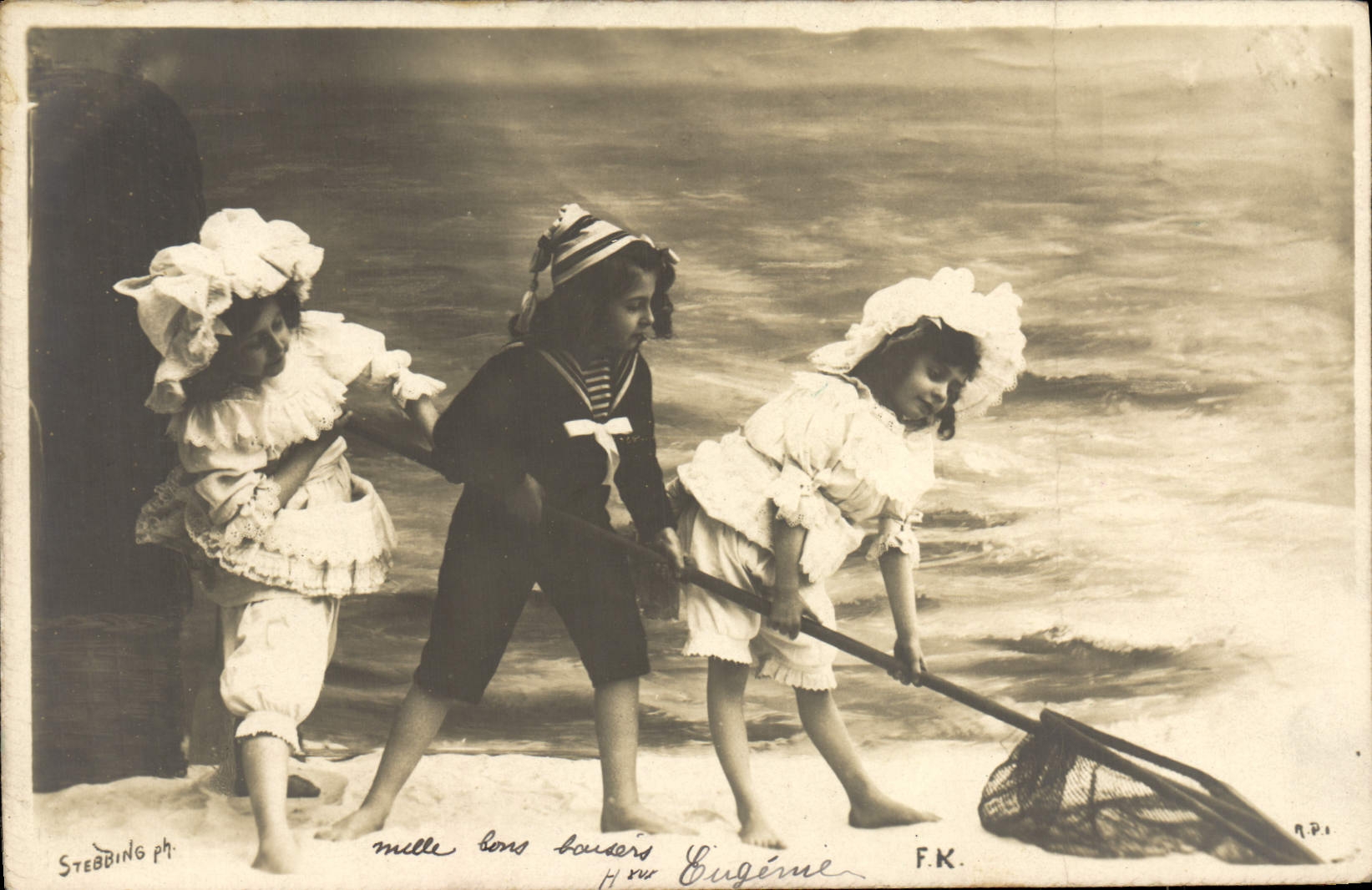 CPA Fantaisie Enfants a la peche 