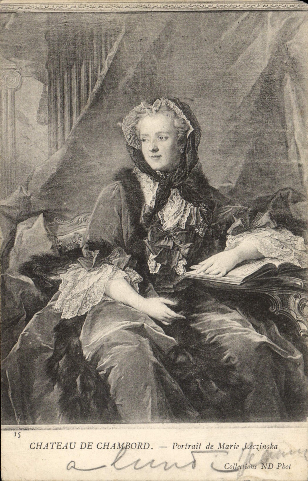 CPA Chateau de Chambord Portrait de Marie Leczinska 