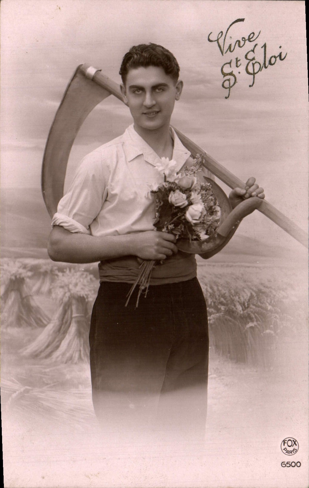 CPA Fantaisie Homme Faucille St Eloi