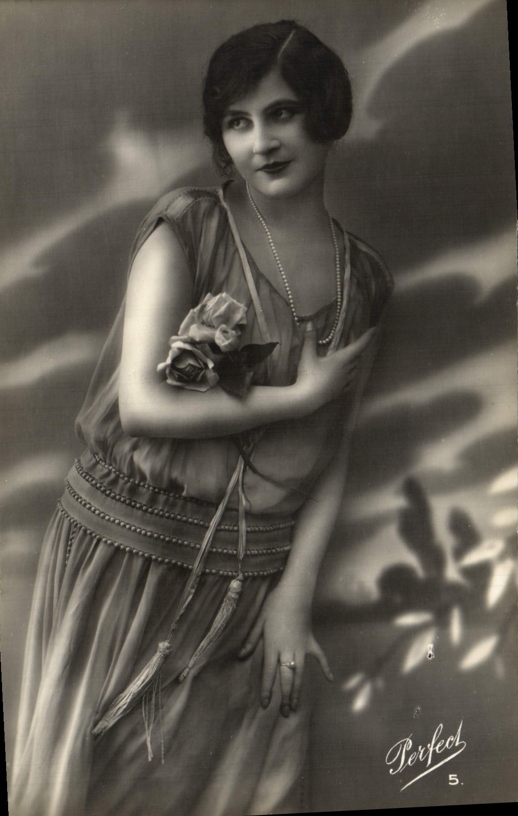 CPA Fantaisie Femme